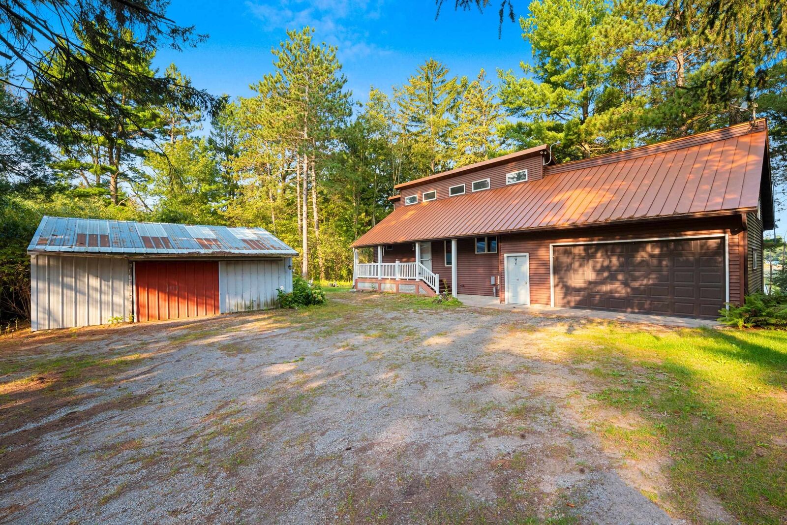 Property Photo:  N6235 9th Avenue  WI 54966-7806 