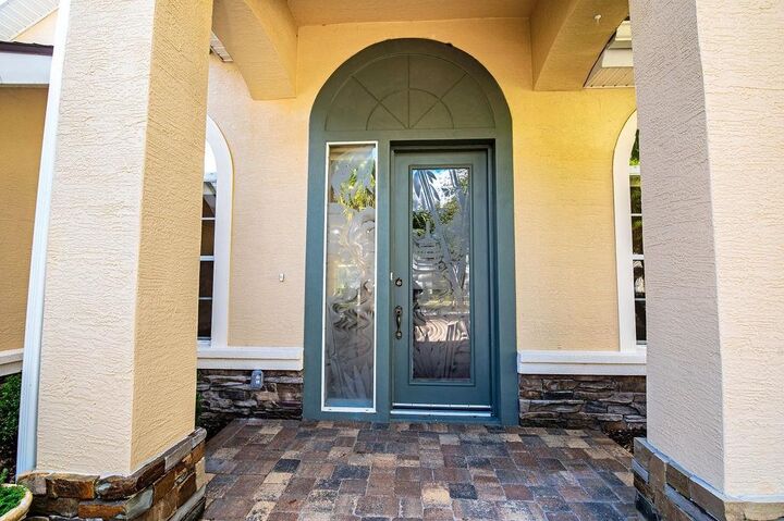 Property Photo:  20 Riverbend Dr  FL 32137 