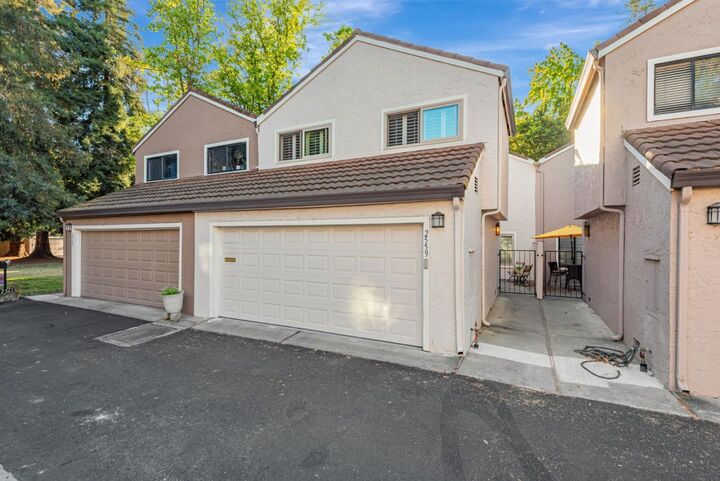 Property Photo: 2559 Lancaster Court CA 95051