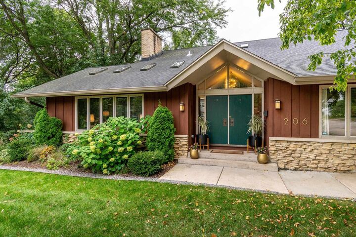 206 Ozark Trail  Madison WI 53705 photo