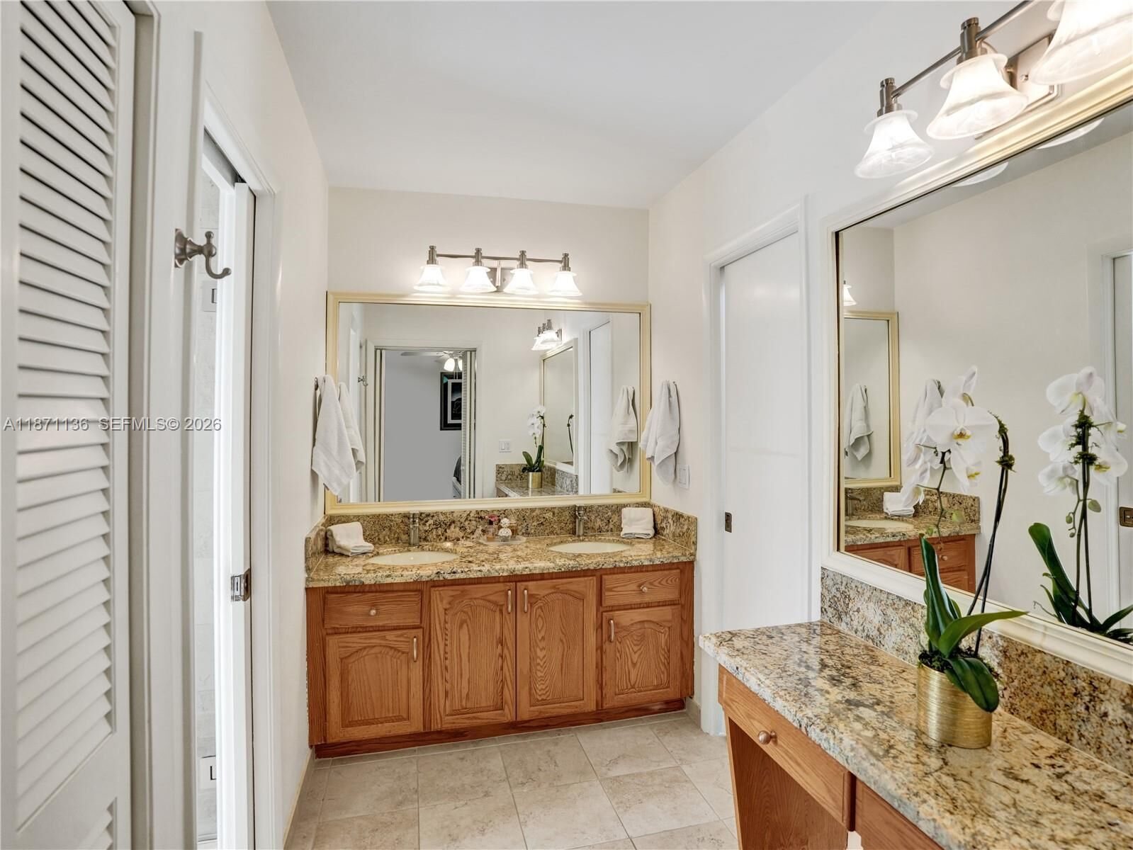 Property Photo: 11300 Shady Lane FL 33325