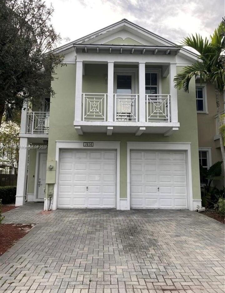 7414 NW 107th Ct  Doral FL 33178 photo