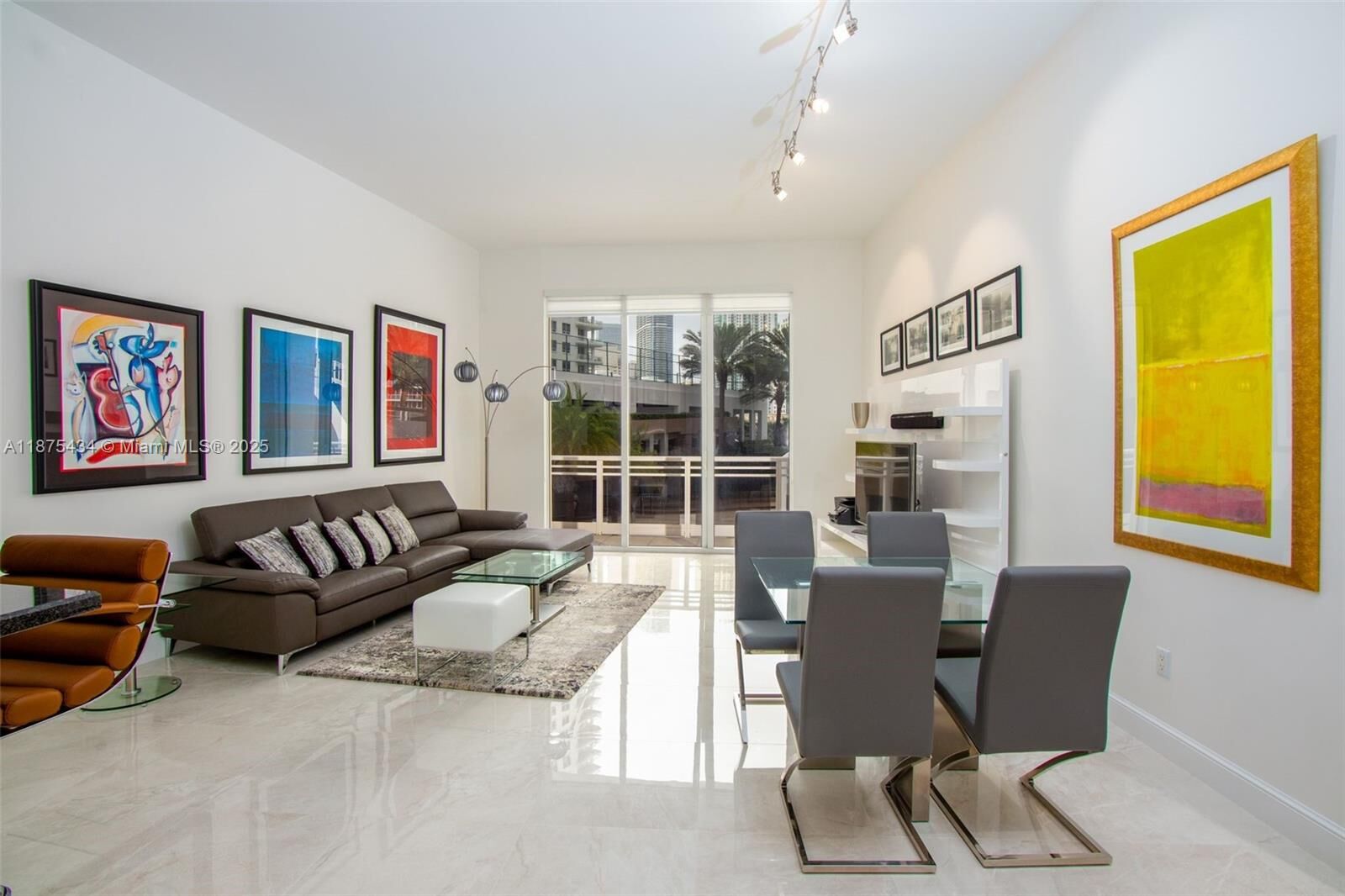 Property Photo:  901 Brickell Key Blvd 509  FL 33131 