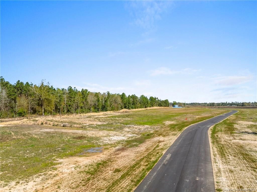 Property Photo: 0 W Holbrook Circle W Lot 33 LA 70663