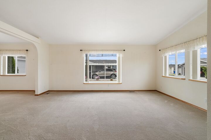 Property Photo:  1811 N Grady Ln #43  WA 99016 