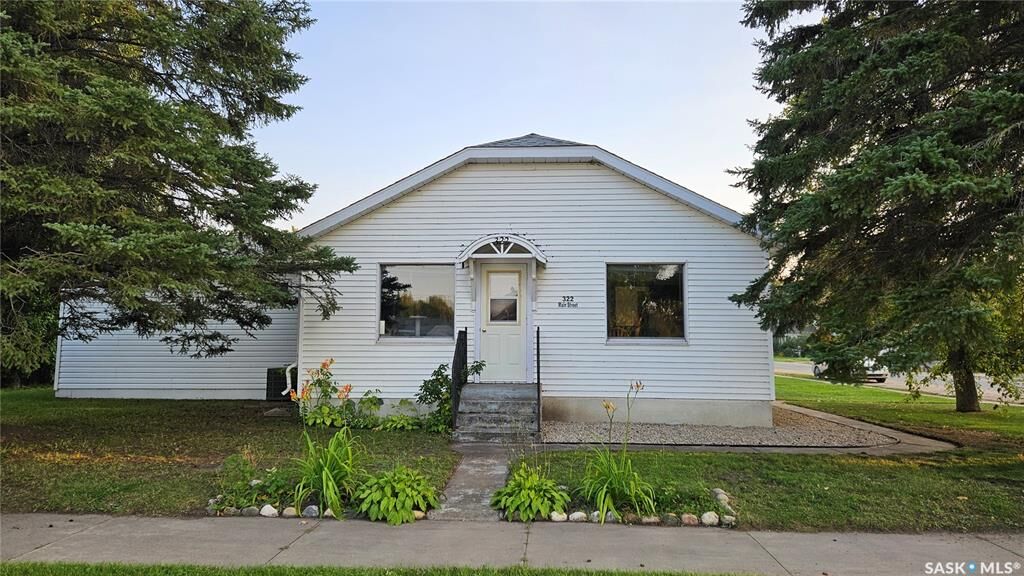 Photo de la propriété:  322 Main Street  SK S0K 1B0 