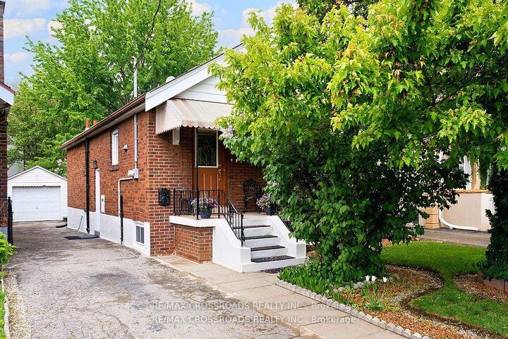 Property Photo: 334 O'Connor Drive ON M4J 2V3