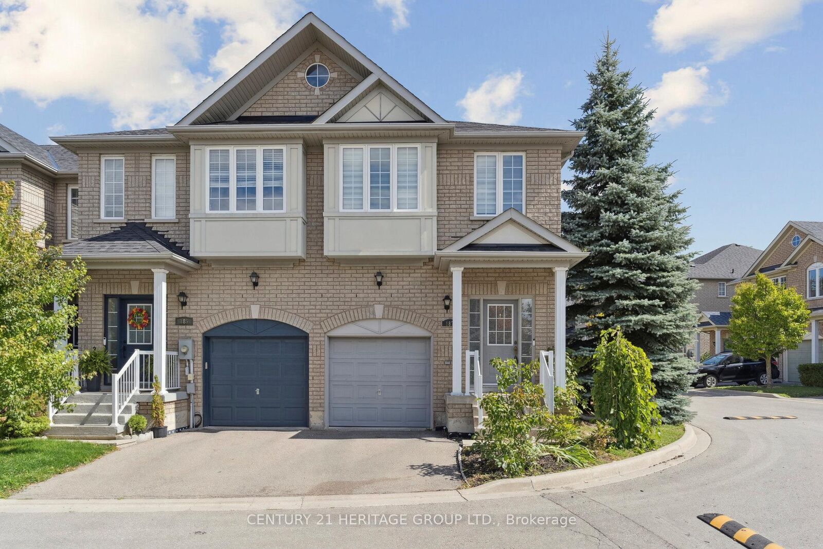 Property Photo:  187 Tom Taylor Crescent  ON L3X 3E9 