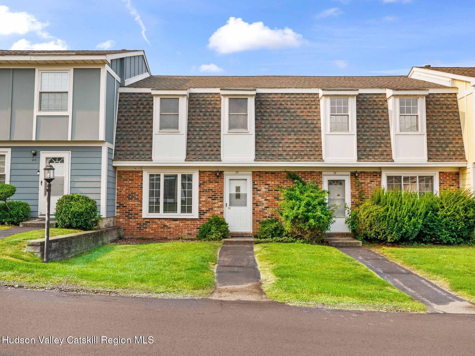 Property Photo:  39 Sunnybrook  NY 12528 