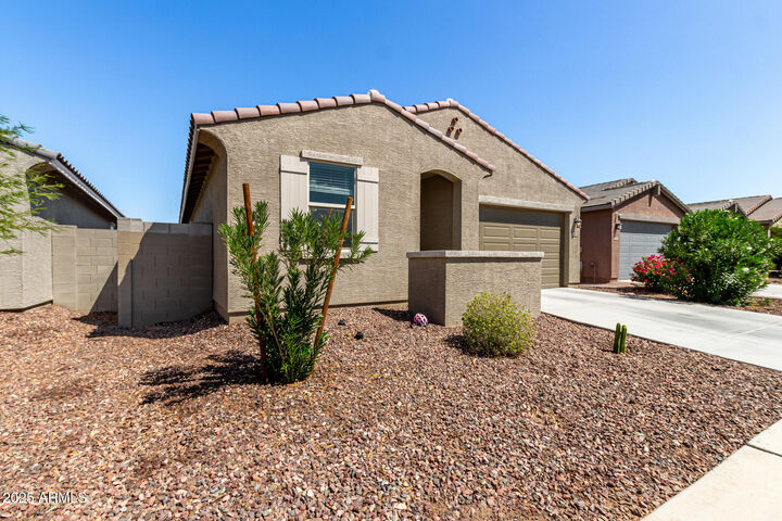 Property Photo:  5640 W Jackalope Lane  AZ 85339 