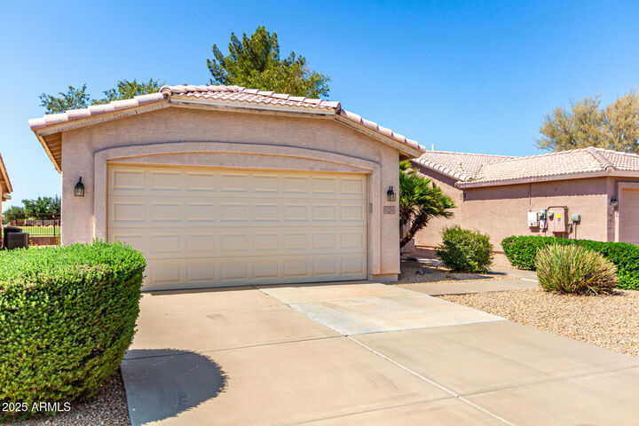 Property Photo:  6050 S Windstream Place  AZ 85249 