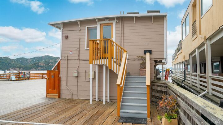 Property Photo:  21 Main Street F  CA 94920 