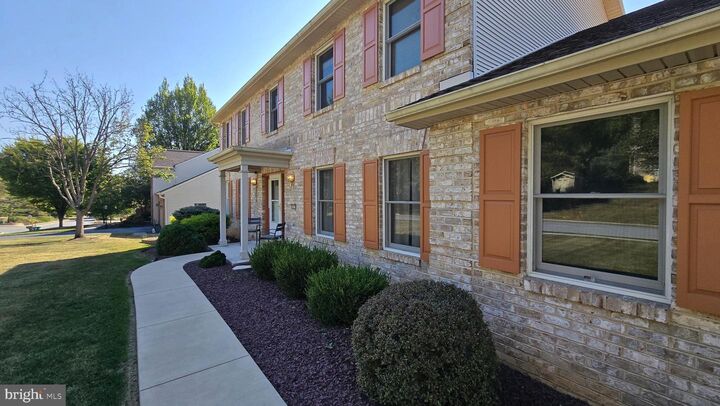 Property Photo:  2415 W Bayberry Drive  PA 17112 