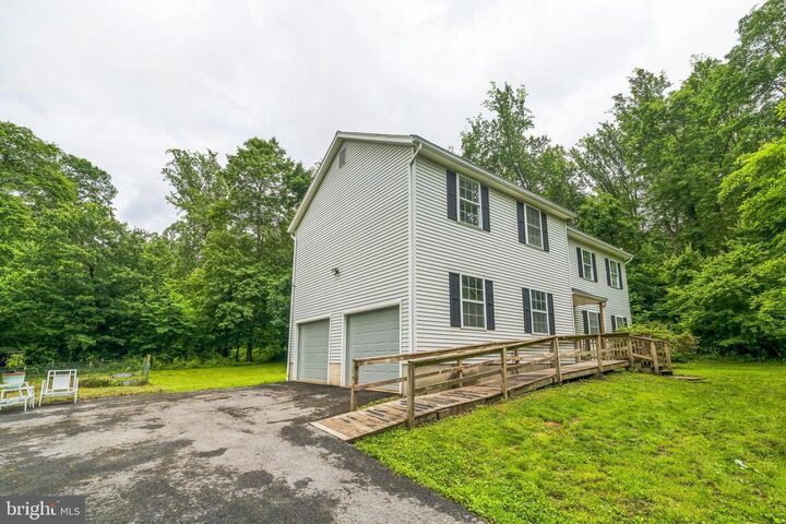 Property Photo: 17 Oaklawn Drive PA 19365