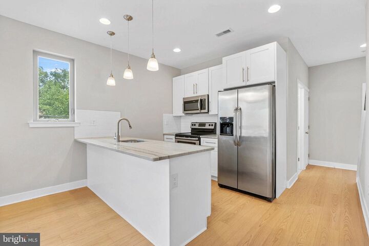 Property Photo: 1238 N 6th Street B PA 19122