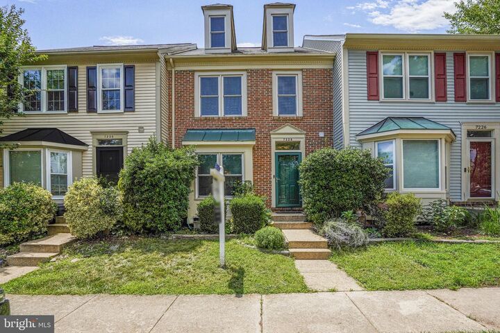 7228 Lensfield Court  Alexandria VA 22315 photo