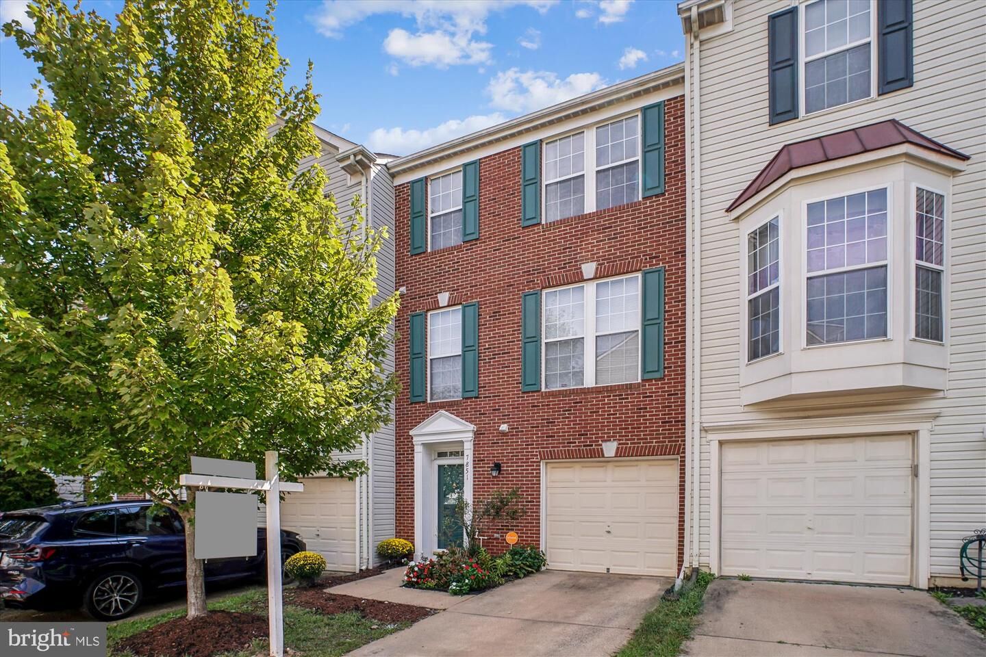 Property Photo:  7851 Dogue Indian Circle  VA 22079 