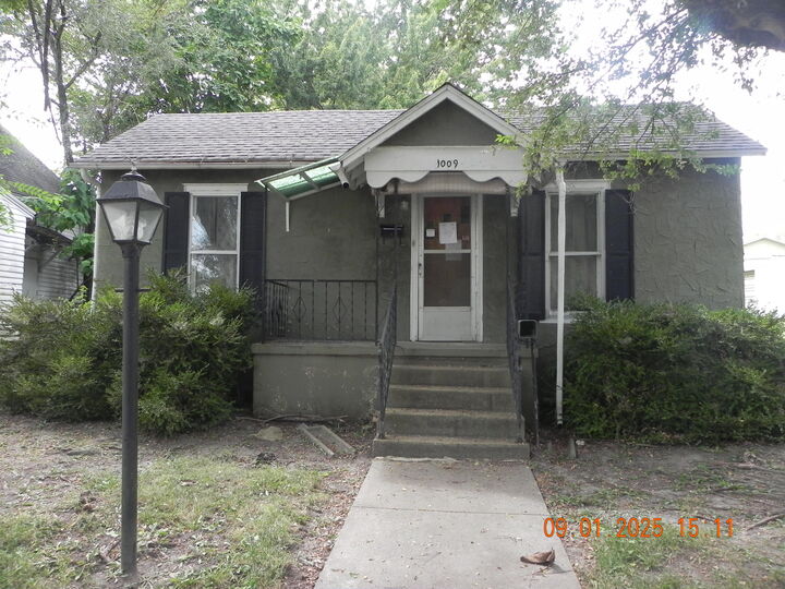 1009 N Clark St  Mexico MO 65265 photo