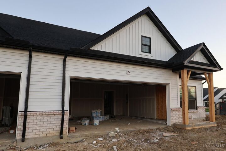 Property Photo:  3984 Olinger Lane  OH 45011 