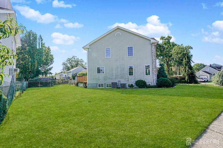 Property Photo:  1081 Madison Hill Road  NJ 07065 