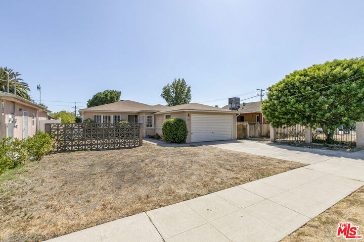 Property Photo:  11852 Lemay St  CA 91606 