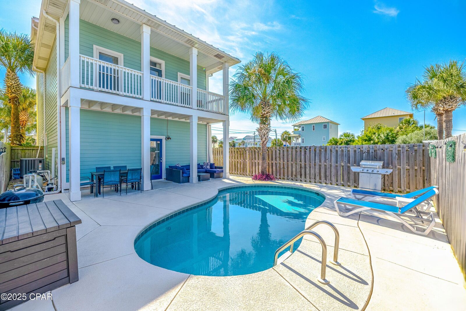 Property Photo:  5312 Thomas Drive  FL 32408