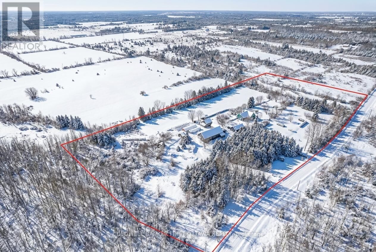 Photo de la propriété: 3840 Old Almonte Road ON K0A 1A0