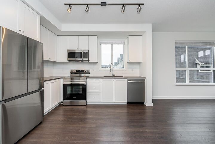 Property Photo:  15738 85 214  BC V4N 6Y1 