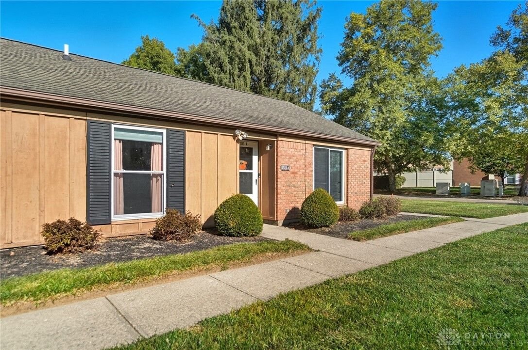 Property Photo: 1361 Obetz Drive Unit A OH 45434