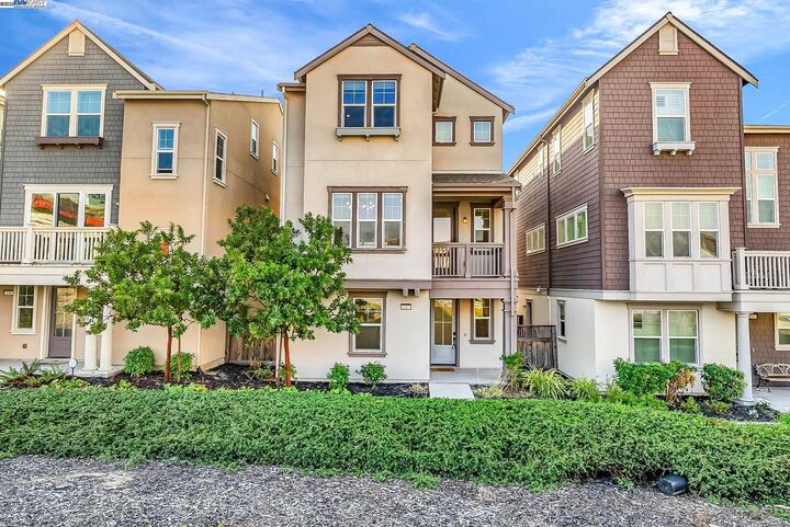 4287 Loyalton Rd  Dublin CA 94568 photo