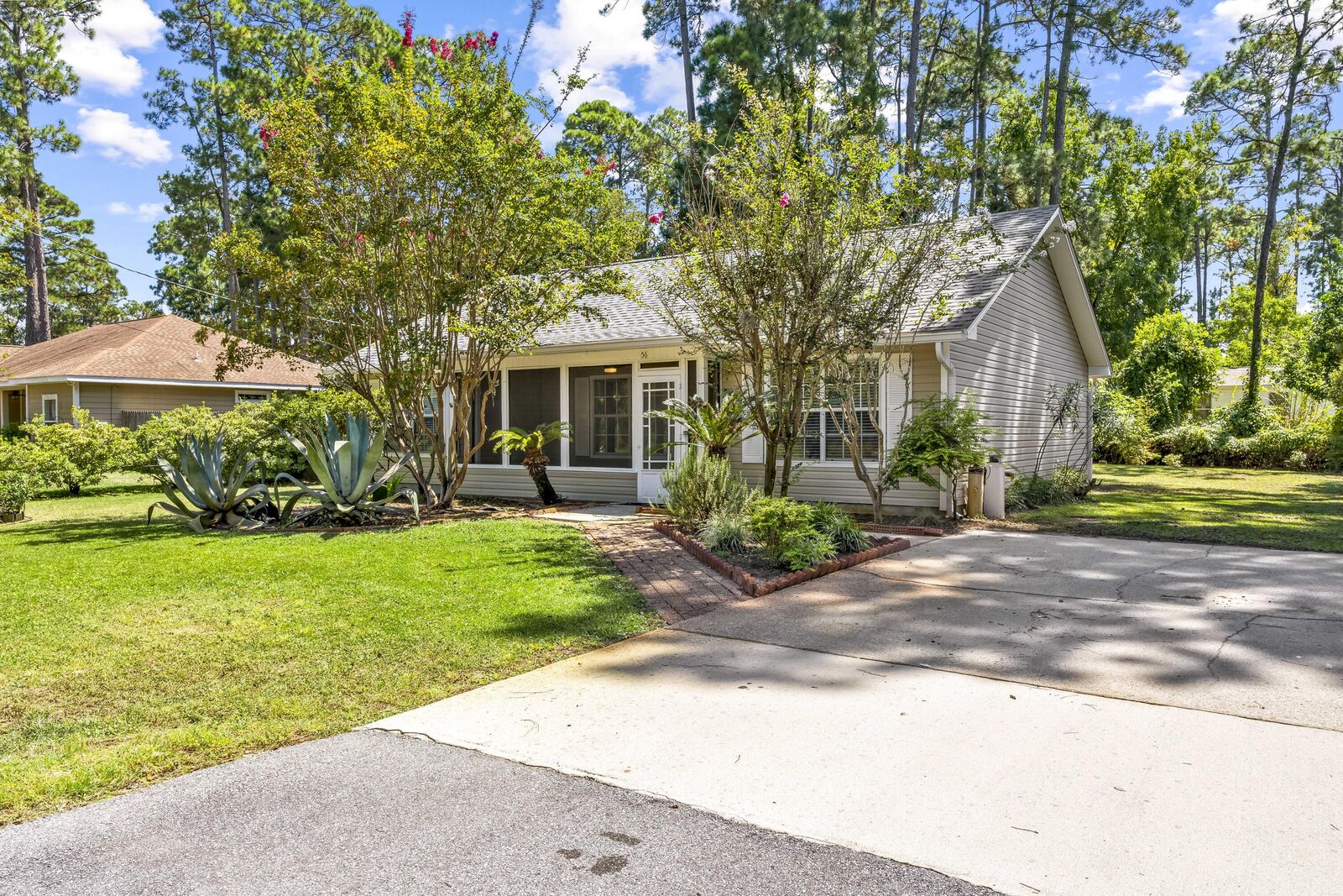 Property Photo: 56 Kimberly Ann Drive FL 32459