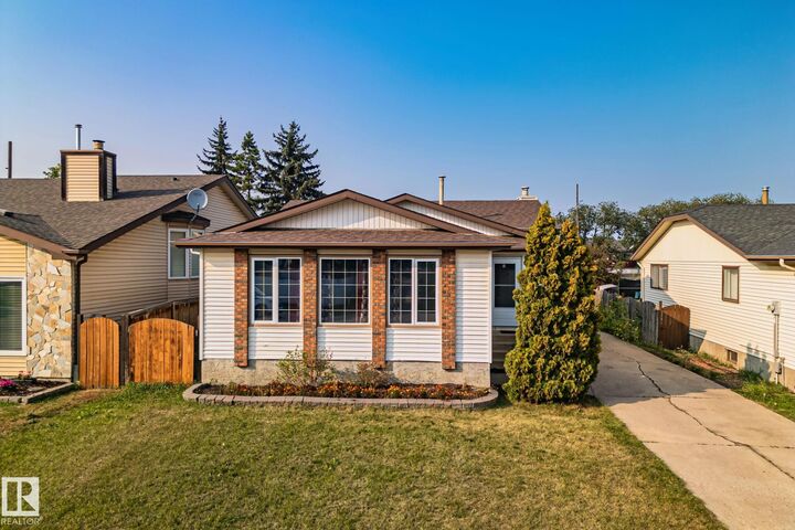 18820 86A Avenue NW  Edmonton AB T5T 4X9 photo