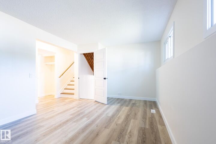 Property Photo:  3109 110A Street NW  AB T6J 3E9 
