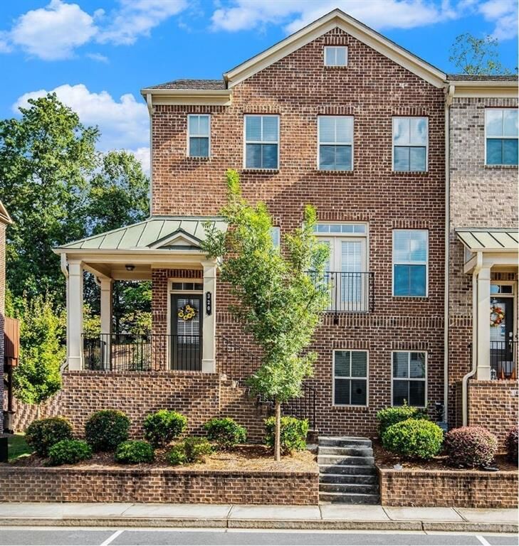 Property Photo:  320 Northaven Avenue  GA 30024 