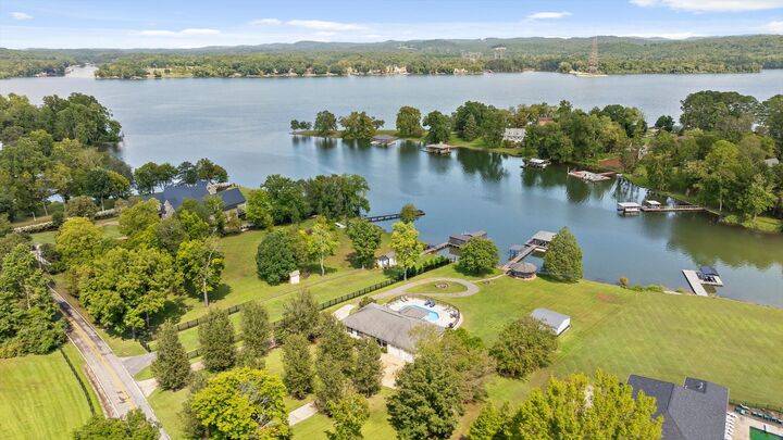 2727 Thicket Road  Soddy Daisy TN 37379 photo