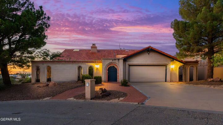 401 Sharondale Drive  El Paso TX 79912 photo