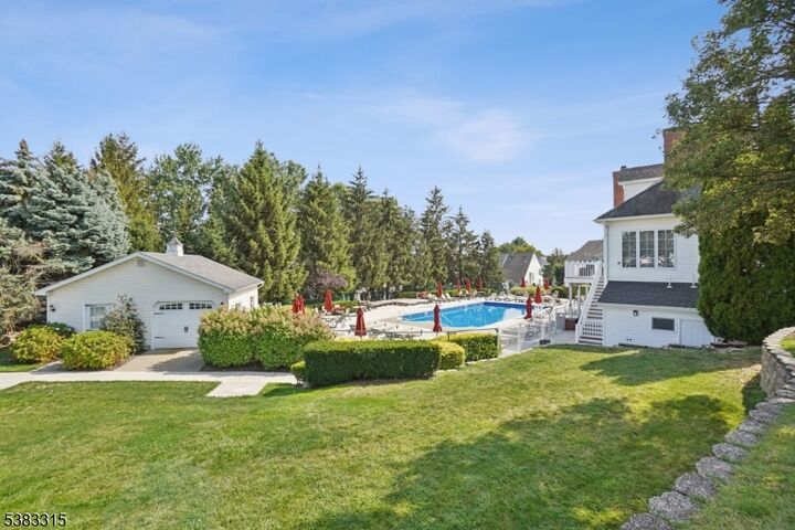 Property Photo: 201 Regents Dr NJ 07110