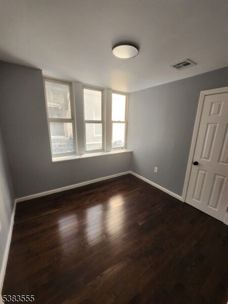 Property Photo:  316 S Orange Ave 1E  NJ 07103 