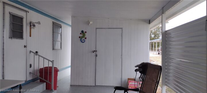 Property Photo: 3217 San Francisco Lane FL 33870