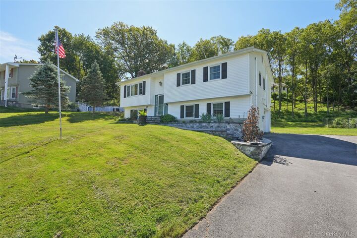 12 Sturr Lane  Florida NY 10921 photo