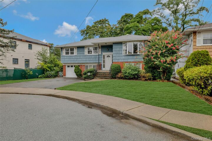 Property Photo:  946 Edwards Boulevard  NY 11580 
