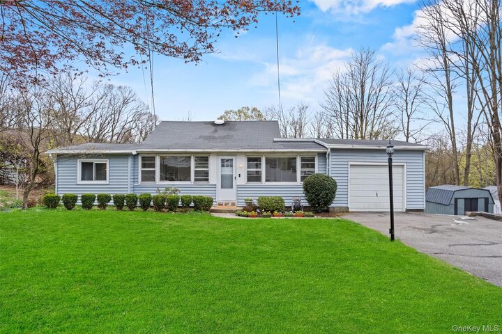 270 Locust Avenue  Cortlandt Manor NY 10567 photo