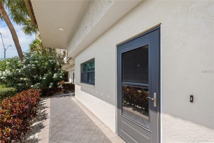 7050 Sunset Drive S 105  South Pasadena FL 33707 photo