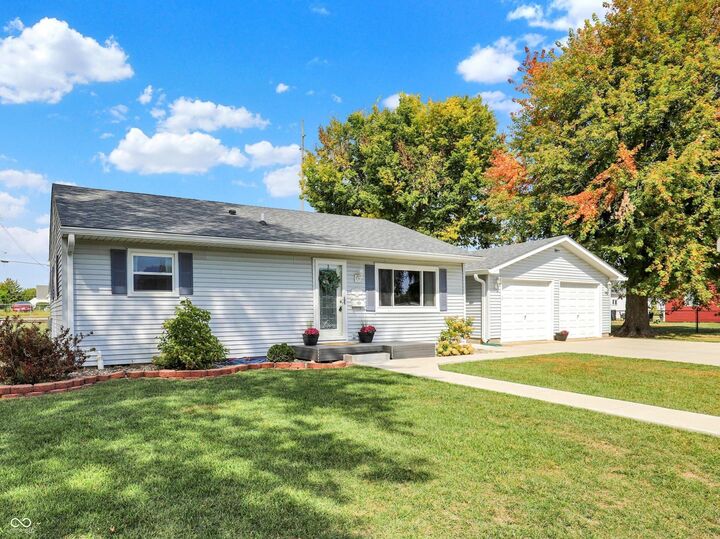 Property Photo: 1620 S L Street IN 46036
