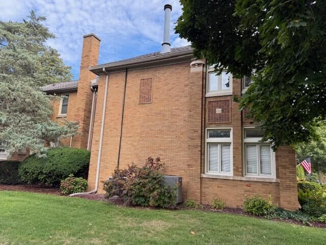 Property Photo:  1418 Lake Boulevard  MI 49085 