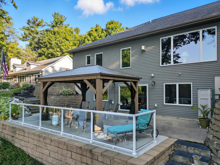 Property Photo: 18685 Kreig Drive MI 49307