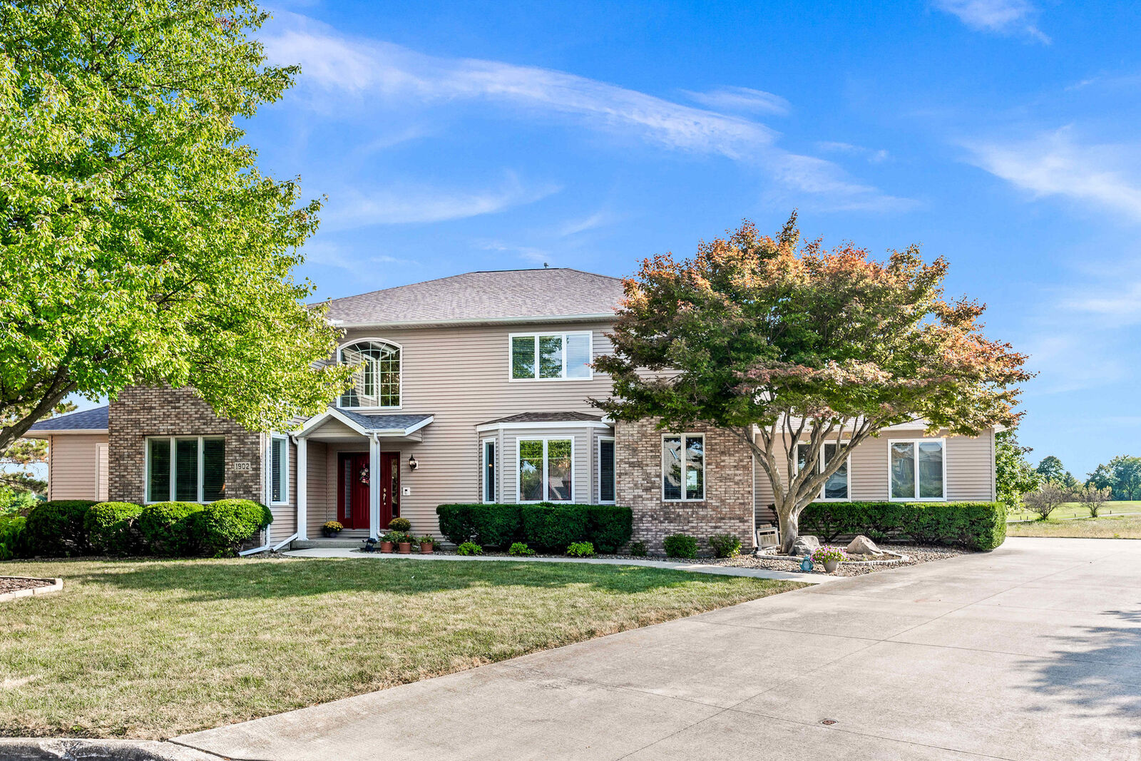 Property Photo:  1902 Quail Run Cc Court  IL 61761