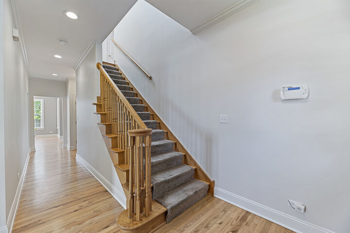 Property Photo:  411 Washington Street  IL 60025 