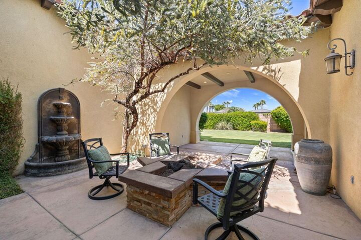 Property Photo: 81840 Contento Street CA 92253