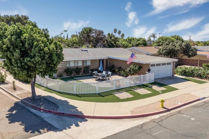 Property Photo:  2597 Melbourne Dr  CA 92123 
